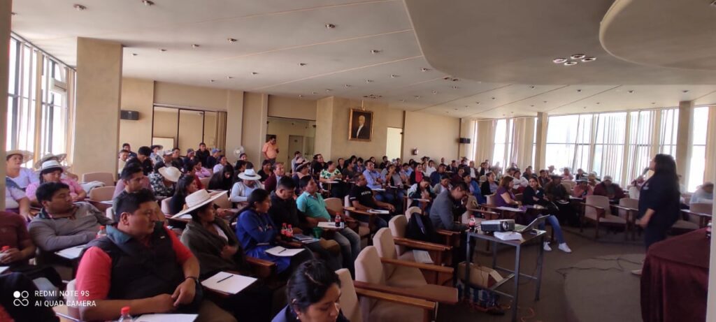 EN COCHABAMBA, REALIZAMOS EL TALLER DE FORTALECIMIENTO EN GESTIÓN MUNICIPAL