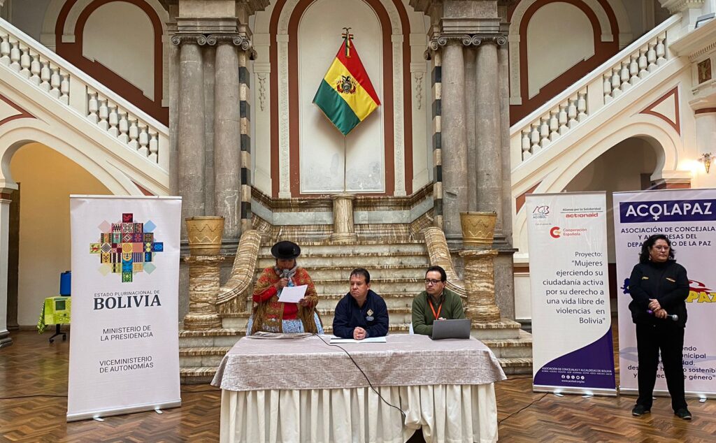 EN LA PAZ, INICIAMOS UN NUEVO CICLO DE TALLERES EN GESTIÓN MUNICIPAL