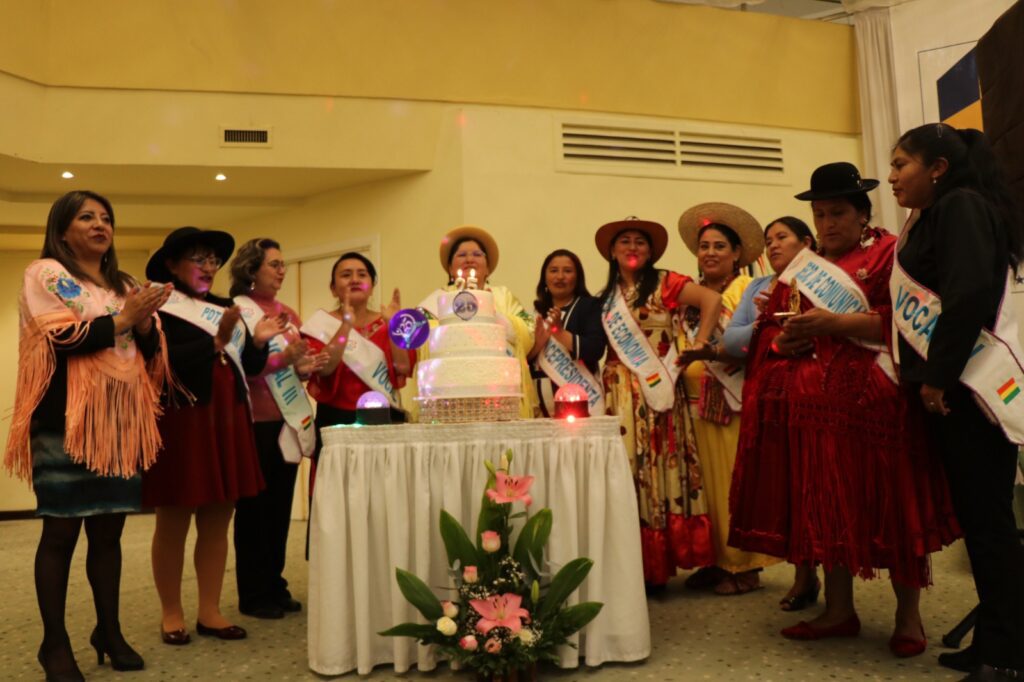 ACOBOL CELEBRA 25 AÑOS DE VIDA INSTITUCIONAL